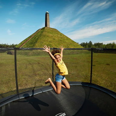 BERG_Grand_Champion_Regular_Trampoline_girl_jumping