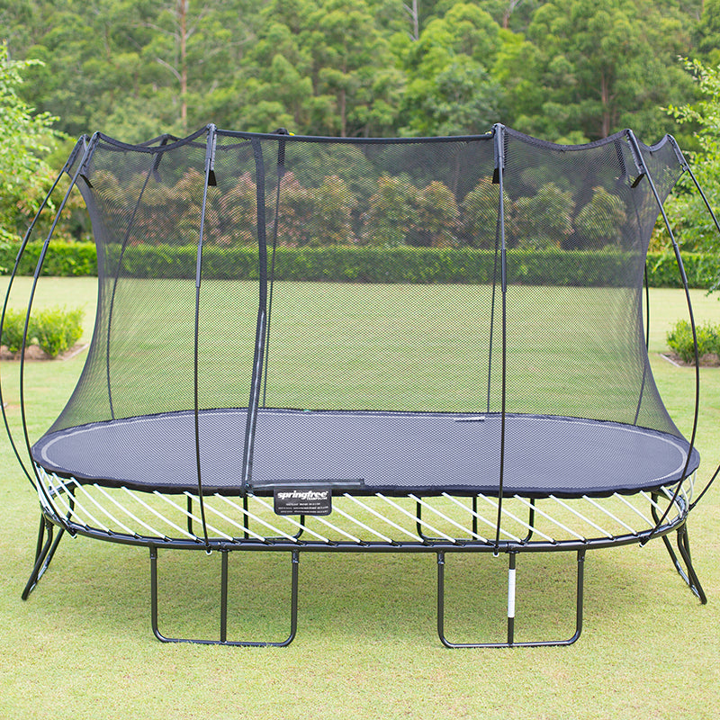 Large_Oval_Springfree_Trampoline_side_view_outside