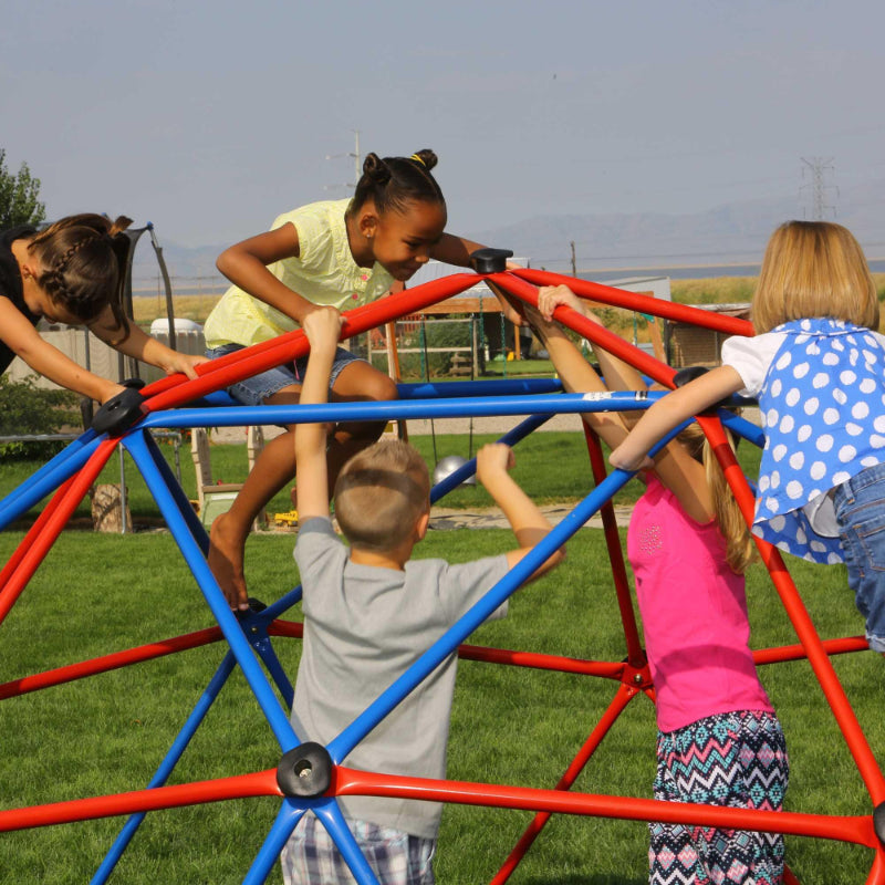 Lifetime_90136_dome_climber_earthtone_cousins_outside