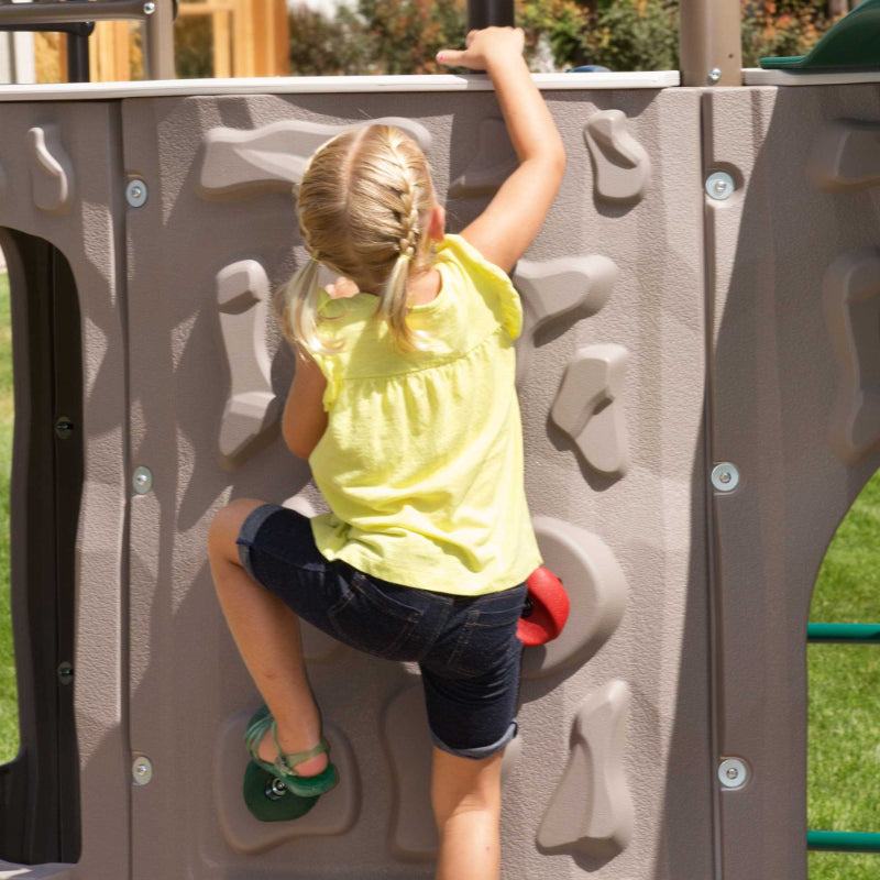 Lifetime_tower_girl_climbing