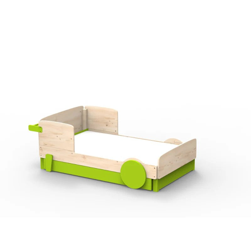 Mathy_By_Bols_Discovery_Montessori_Bed_apple_green_120