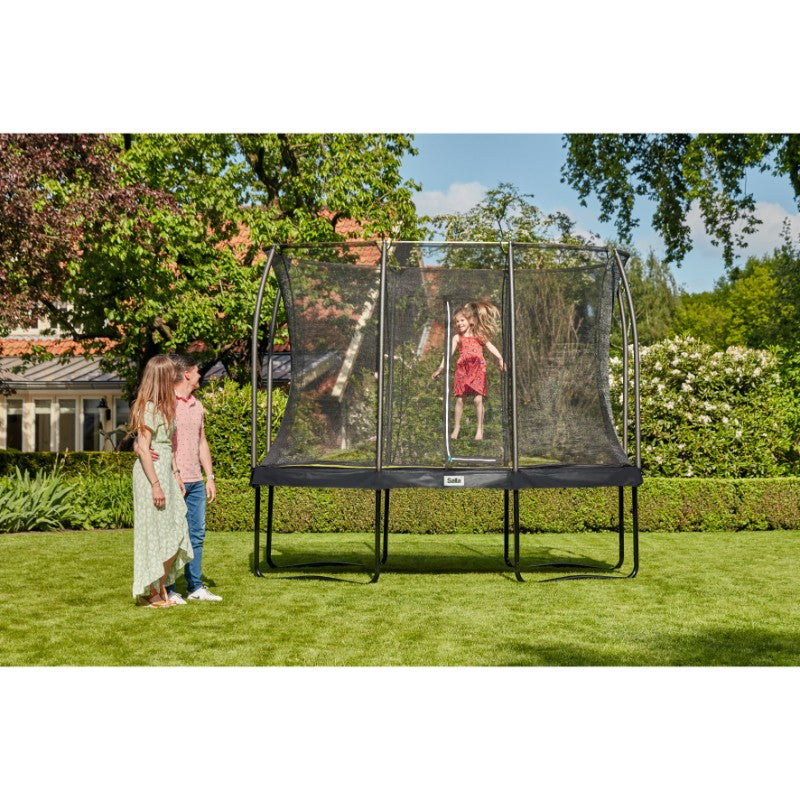 Salta_Comfort_366cmx244cm_Trampoline_Regular_garden_view