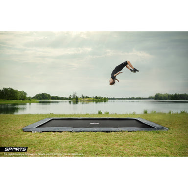 Ultim_Champion_BERG_trampoline_Flatground_Black_Outside_View