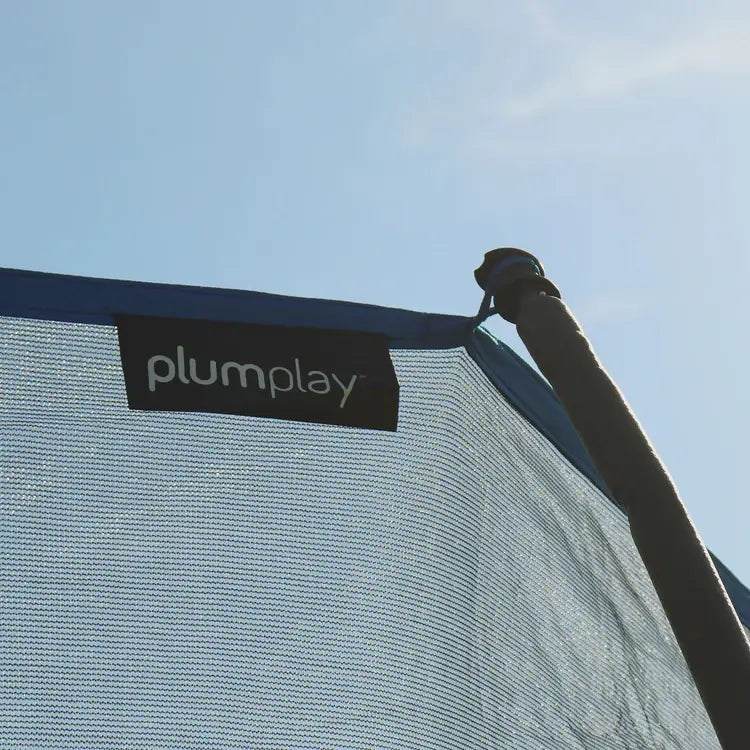 close-up-of-plumplay-logo-on-trampoline-safety-net