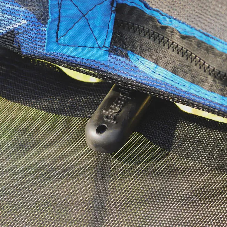 close-up-of-plumplay-trampoline-net-attachment-and-zip-detail