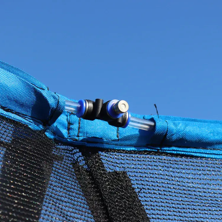 close-up-of-trampoline-enclosure-top-connector-and-blue-trim