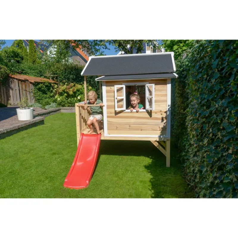 exit-loft-350-wooden-playhouse-friends-playing-in-garden