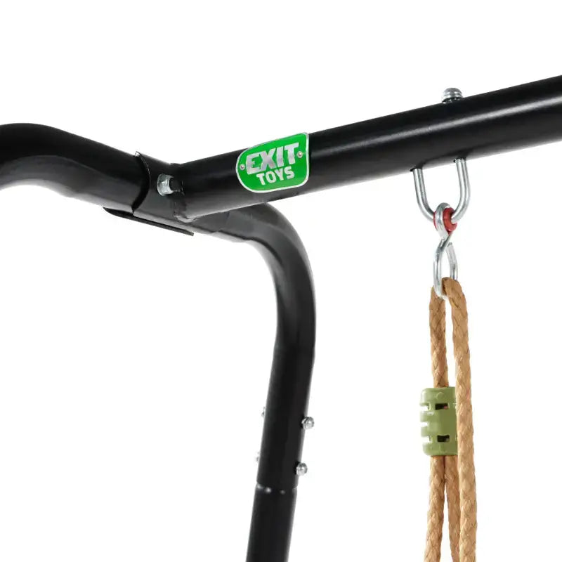 close-up-shot-hanging-attachment-detail-on-exit-ivy-outdoor-playset-with-swing-set