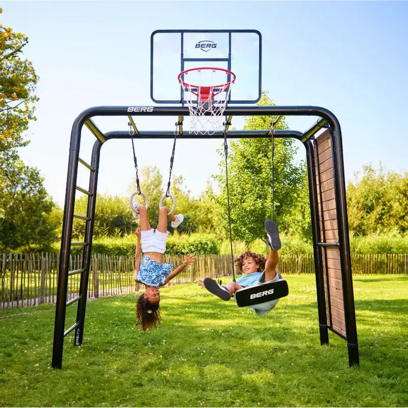 kids-playing-on-playbase-berg-medium-swings-basketball-hoop