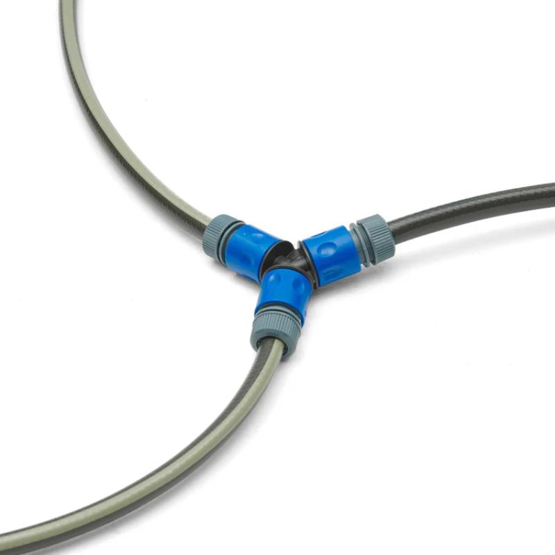 plum-water-park-blaster-course-four-way-hose-splitter-close-up