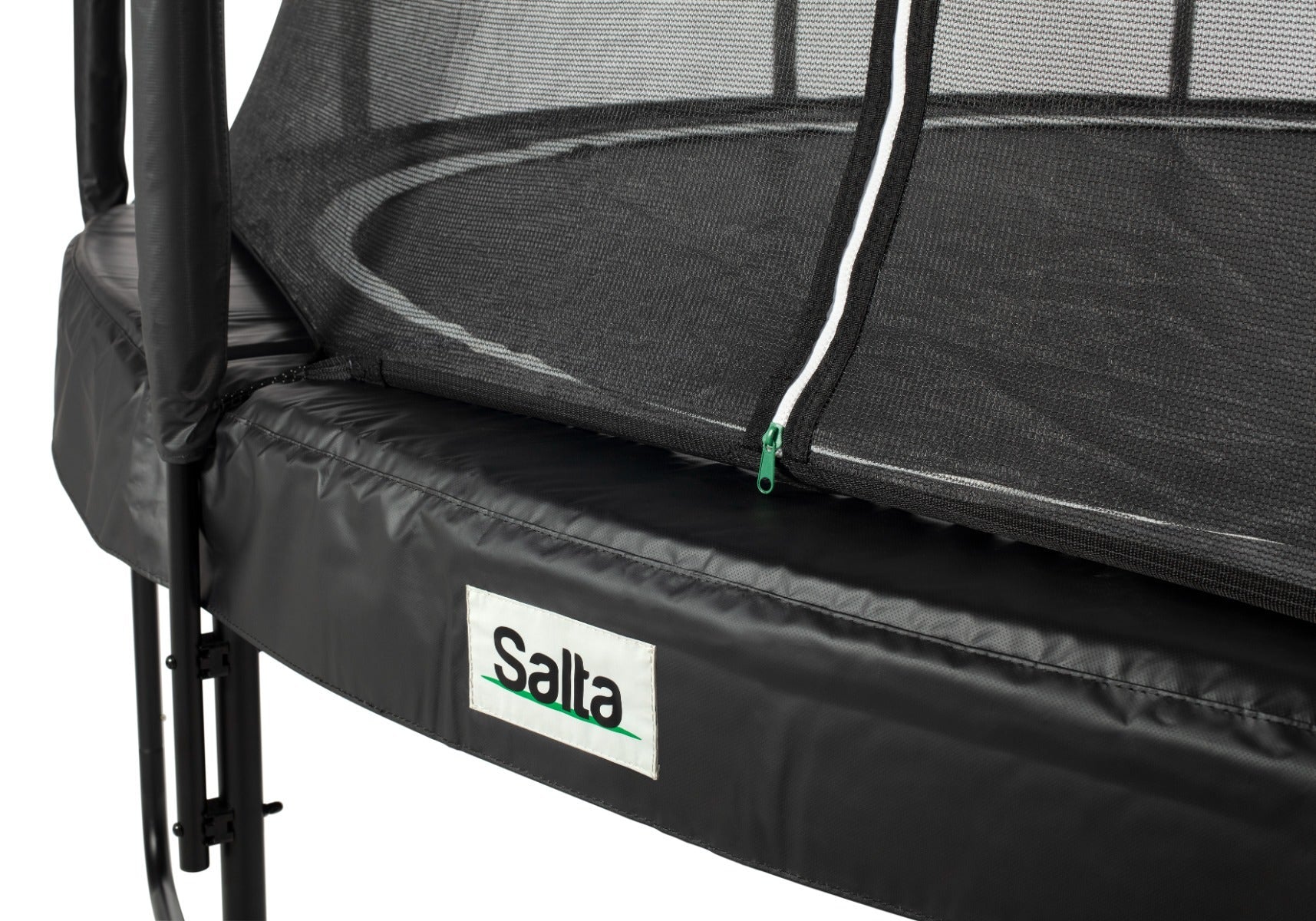 salta-trampoline-safety-enclosure-and-padded-edge