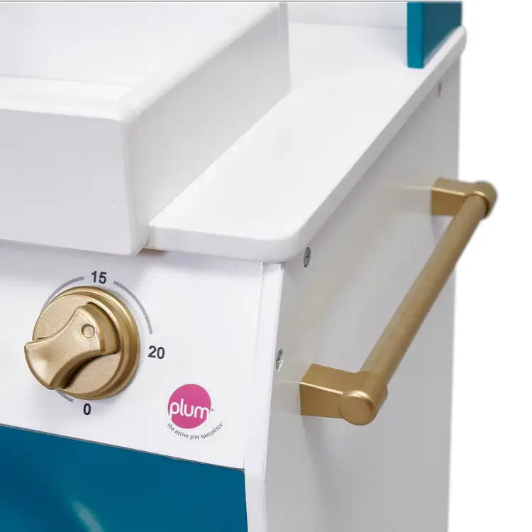 side-mounted-gold-rail-on-kids-kitchen-unit