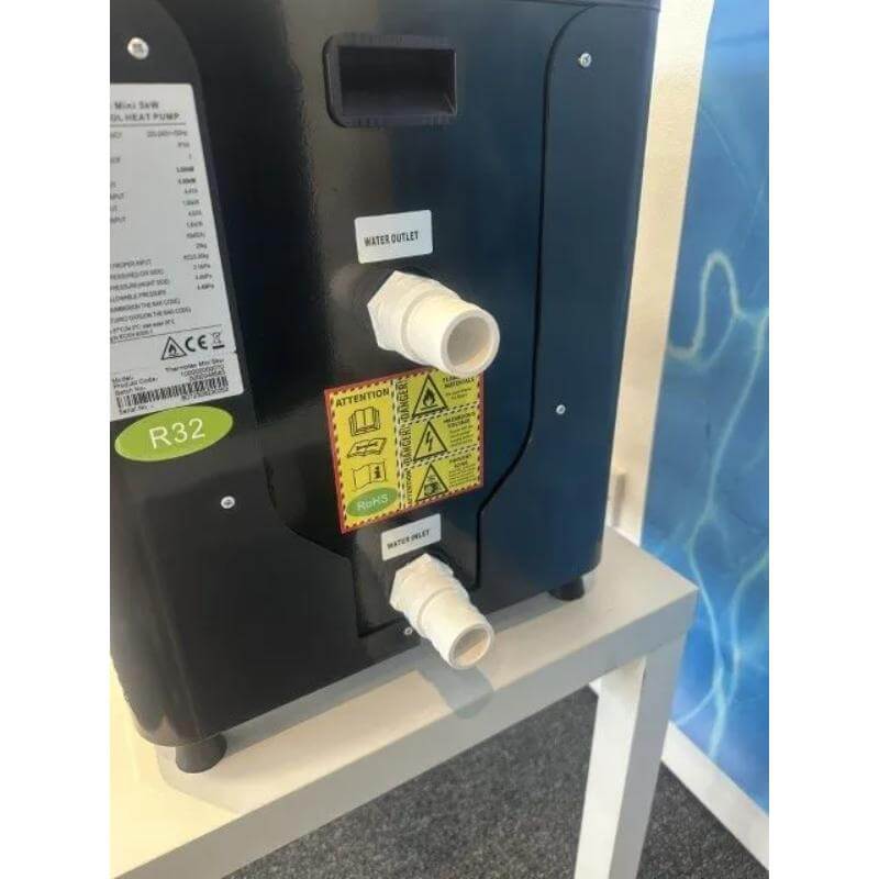 thermotec-heat-pump-review-showing-digital-temperature-display-on-mini-pool-heat-pump