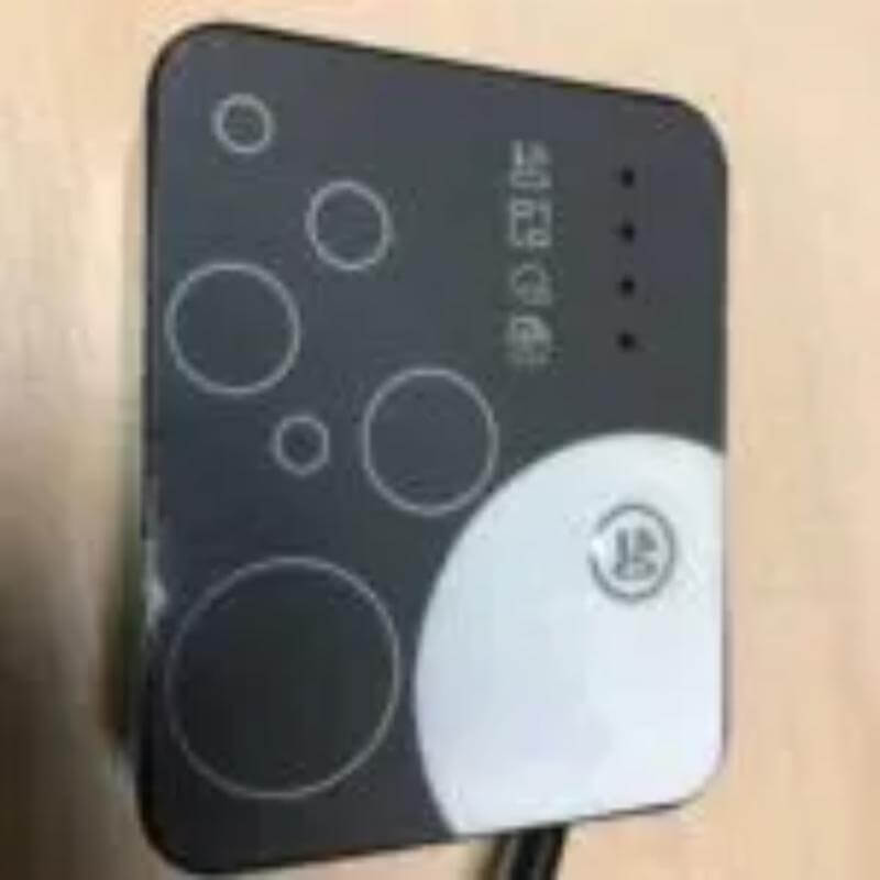 thermotec-pro-wifi-control-module-with-led-indicators-mounted-on-wall